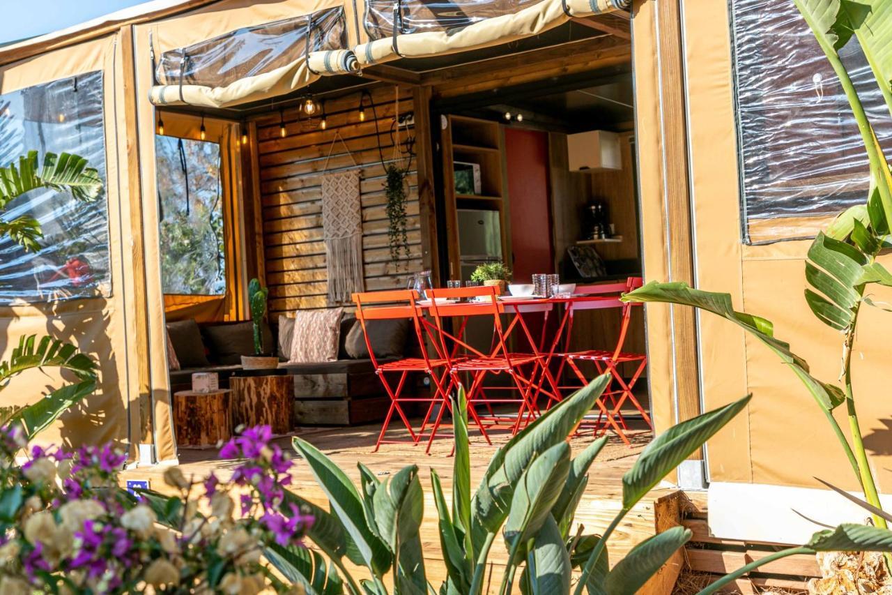 Camping Site De Gorge Vent Fréjus Exterior foto