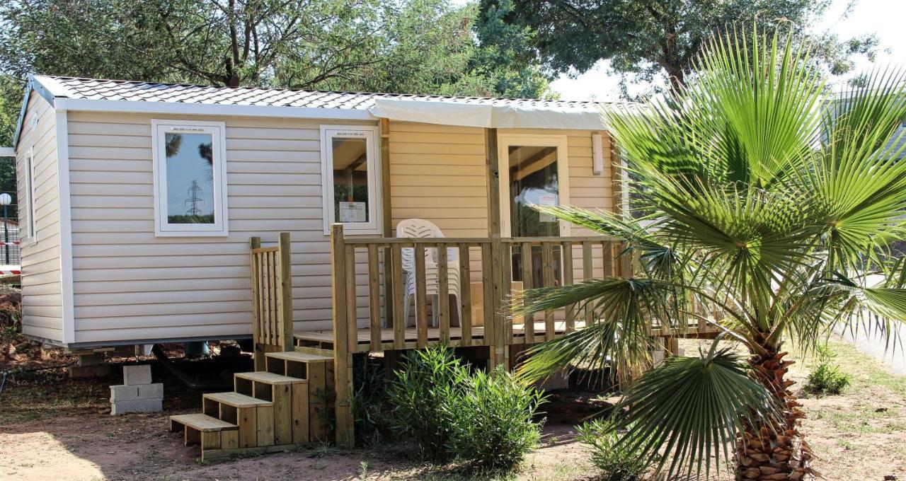 Camping Site De Gorge Vent Fréjus Exterior foto